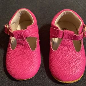 Monkey feet t strap 6-12